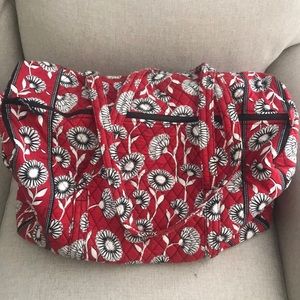 Large Vera Bradley duffle